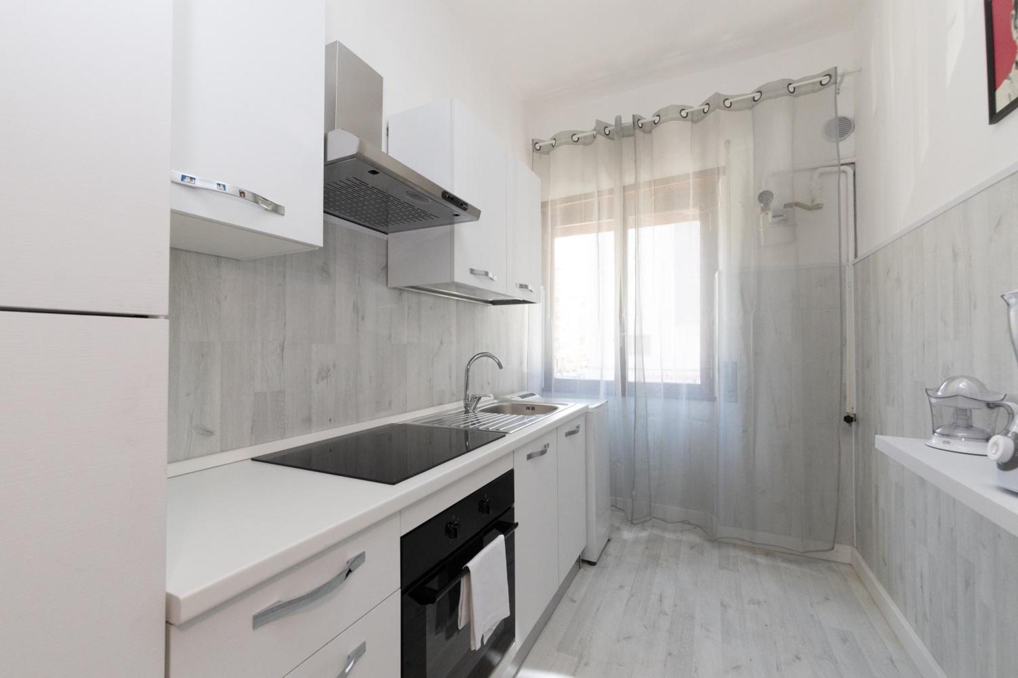Appartement Cinecitta' House